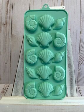 Silicone Shaped Candy Mold Chocolate Gummy Treat Seashells Shells Party Fun NEW